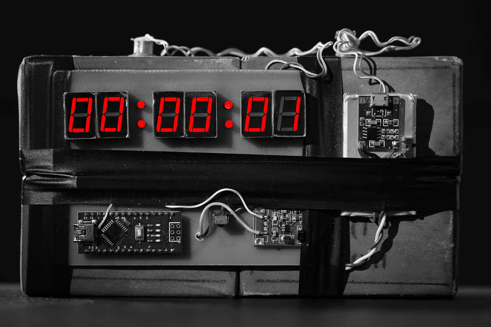 Bomb - Detonator - Countdown on 1
