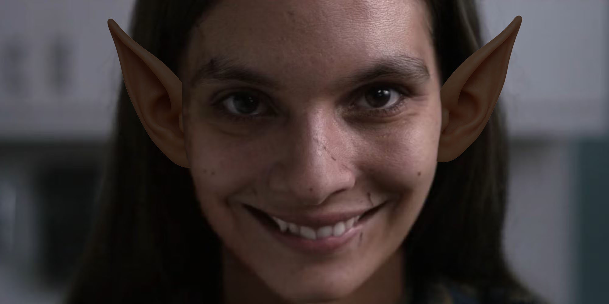 Smile (the horror movie), but as an Elf